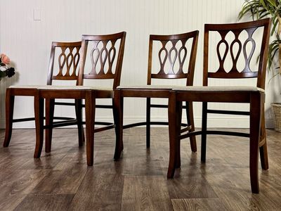 Elegant Vintage Set of 4 Dining Chairs