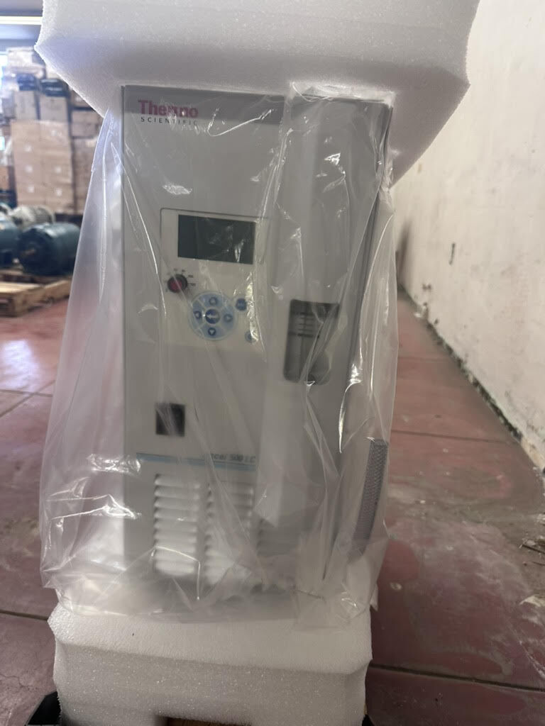 Thermo Fisher ThermoFlex 500 LC Recirculating Chiller – BRAND NEW – Never Used