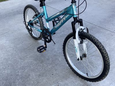 Huffy Highland kids mountain bike