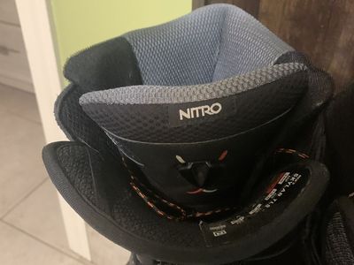 New Nitro Snowboard Boots size 10