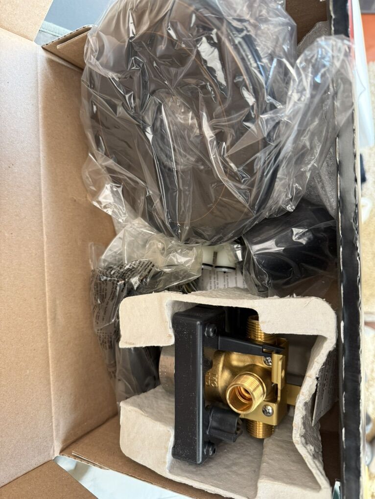 Delta Windemere Tub & Shower Faucet