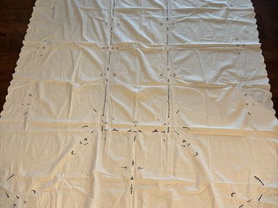 Handmade White Laced Table Cloth 8' x 5.25'