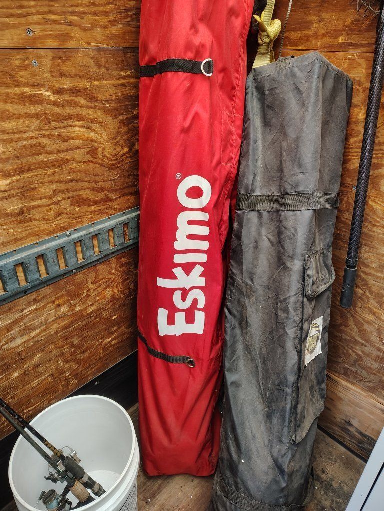Eskimo ice fishing tent
