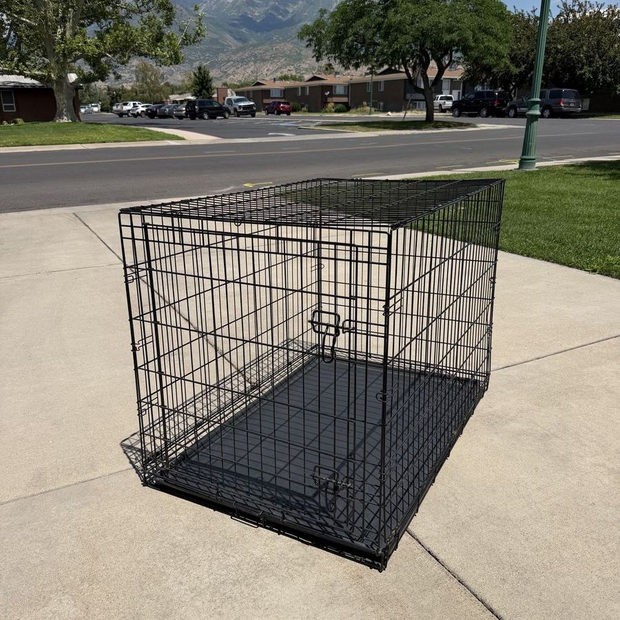 Large 42 inch Black Wire Foldable Dog Crate Pet Kennel with Removable Tray