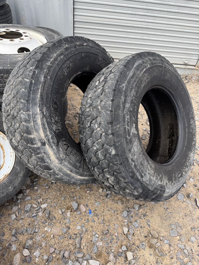 Falken GI368 - 425/65 R22.5 Tires (2)