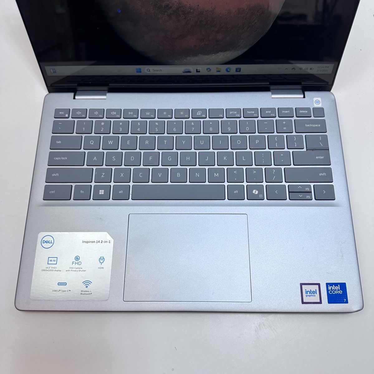 Main image 3