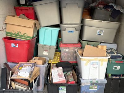 Huge Storage Unit Cleanout Yard Sale Sat / Sun 9AM