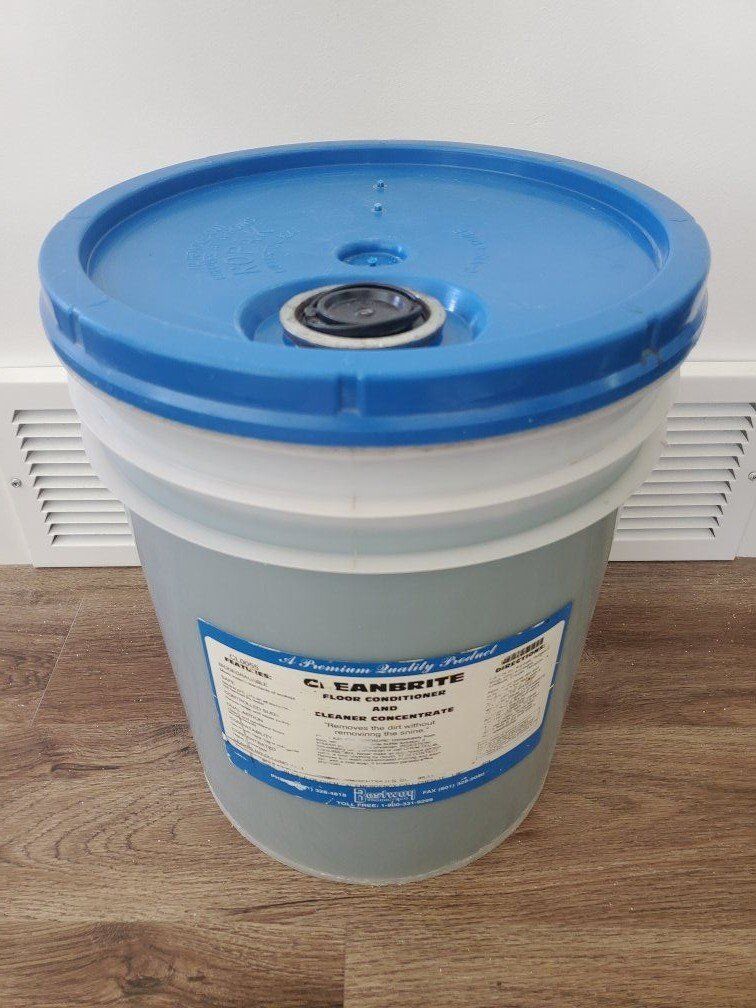 5 gal Concentrate Commercial Floor Cleaner Bucket