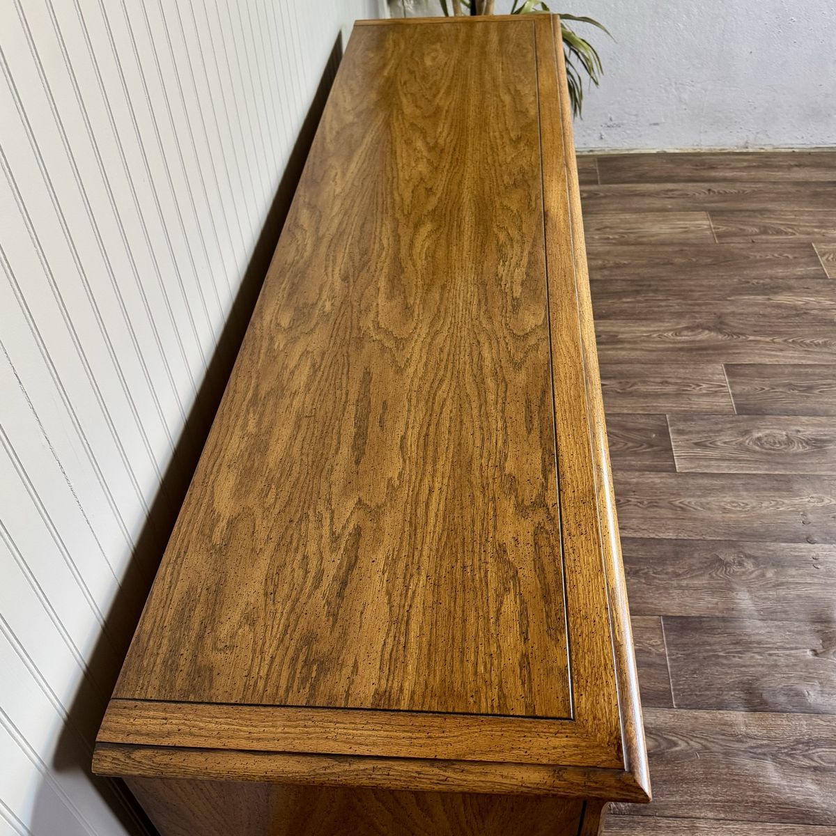 Main image 7