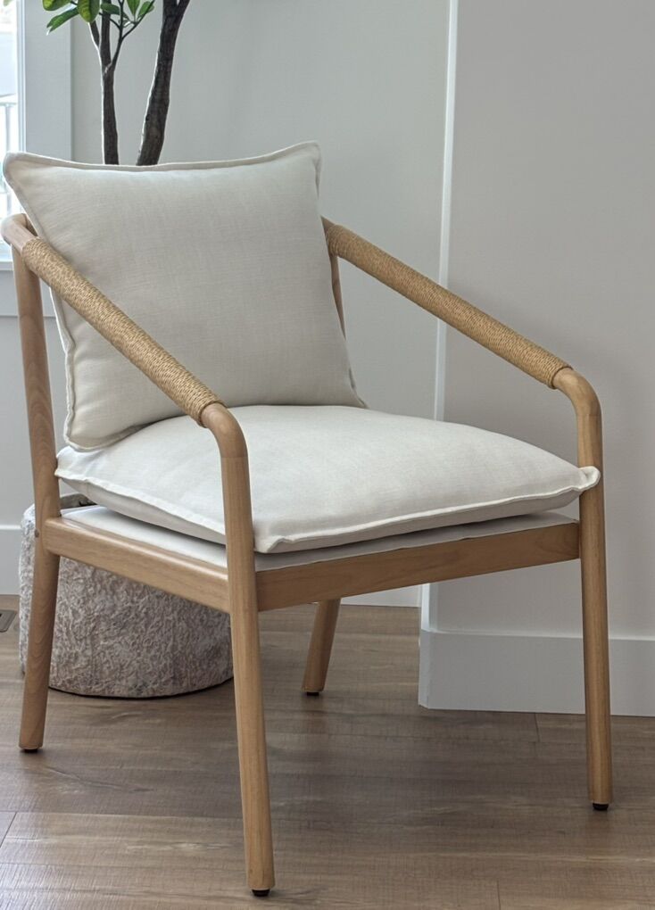 Like-New Studio McGee Ventura Upholstered Accent Chair – Natural Wood Frame, Excellent Condition!