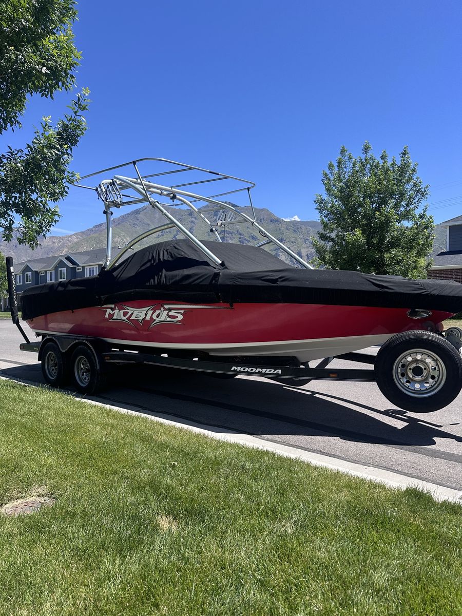 2008 moomba mobius lsv boat