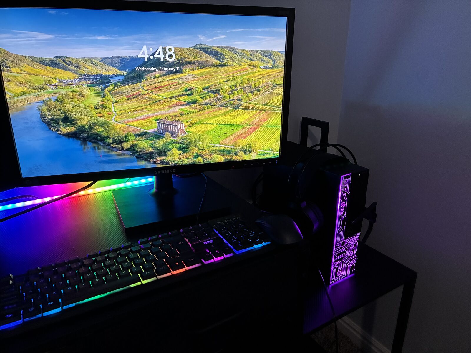 Title: Intel i5 Desktop PC – 16GB RAM – 512GB SSD – Windows 11 Pro – Bundle Included