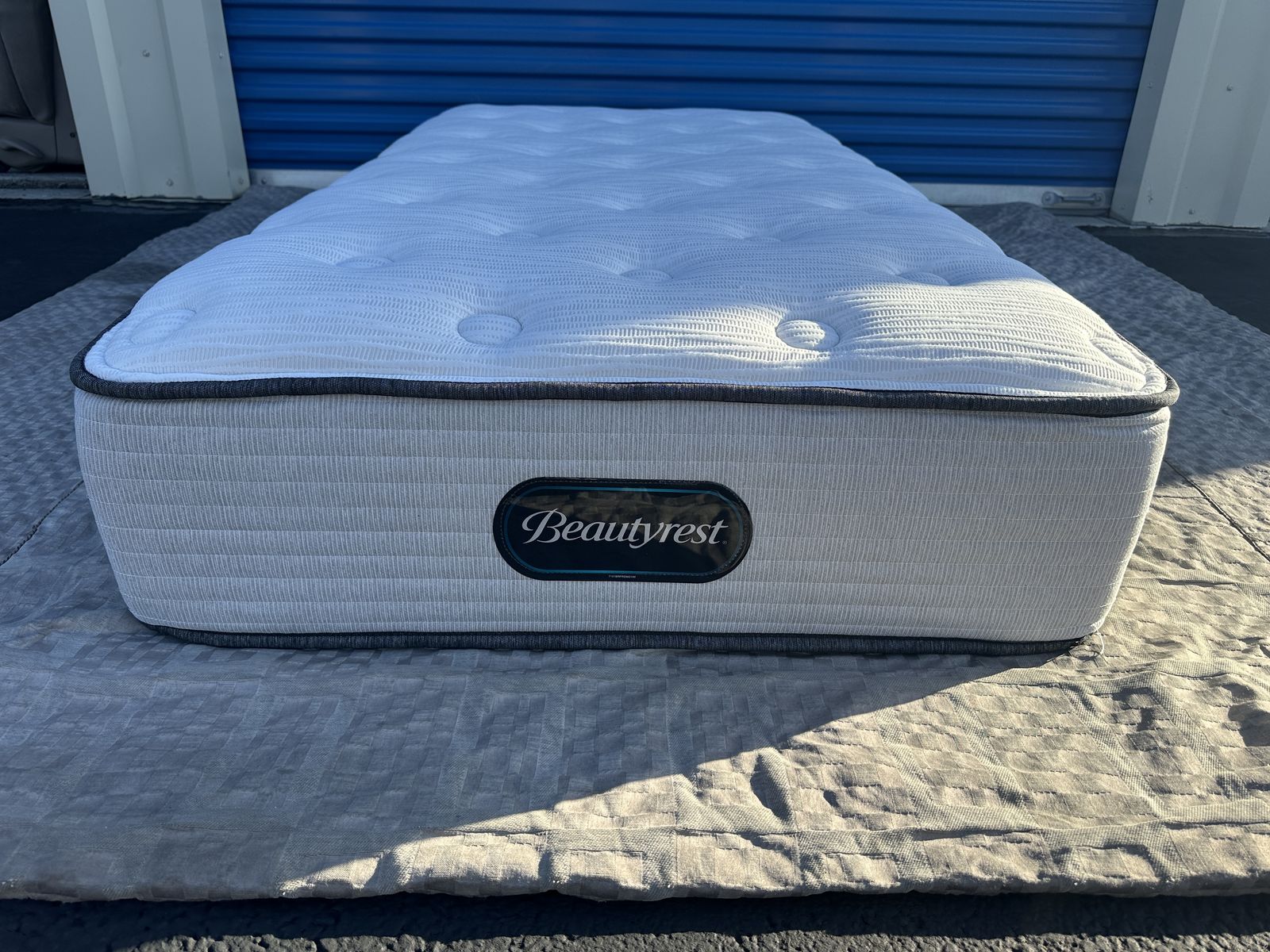 Twin Hardly Used Beautyrest Mattress