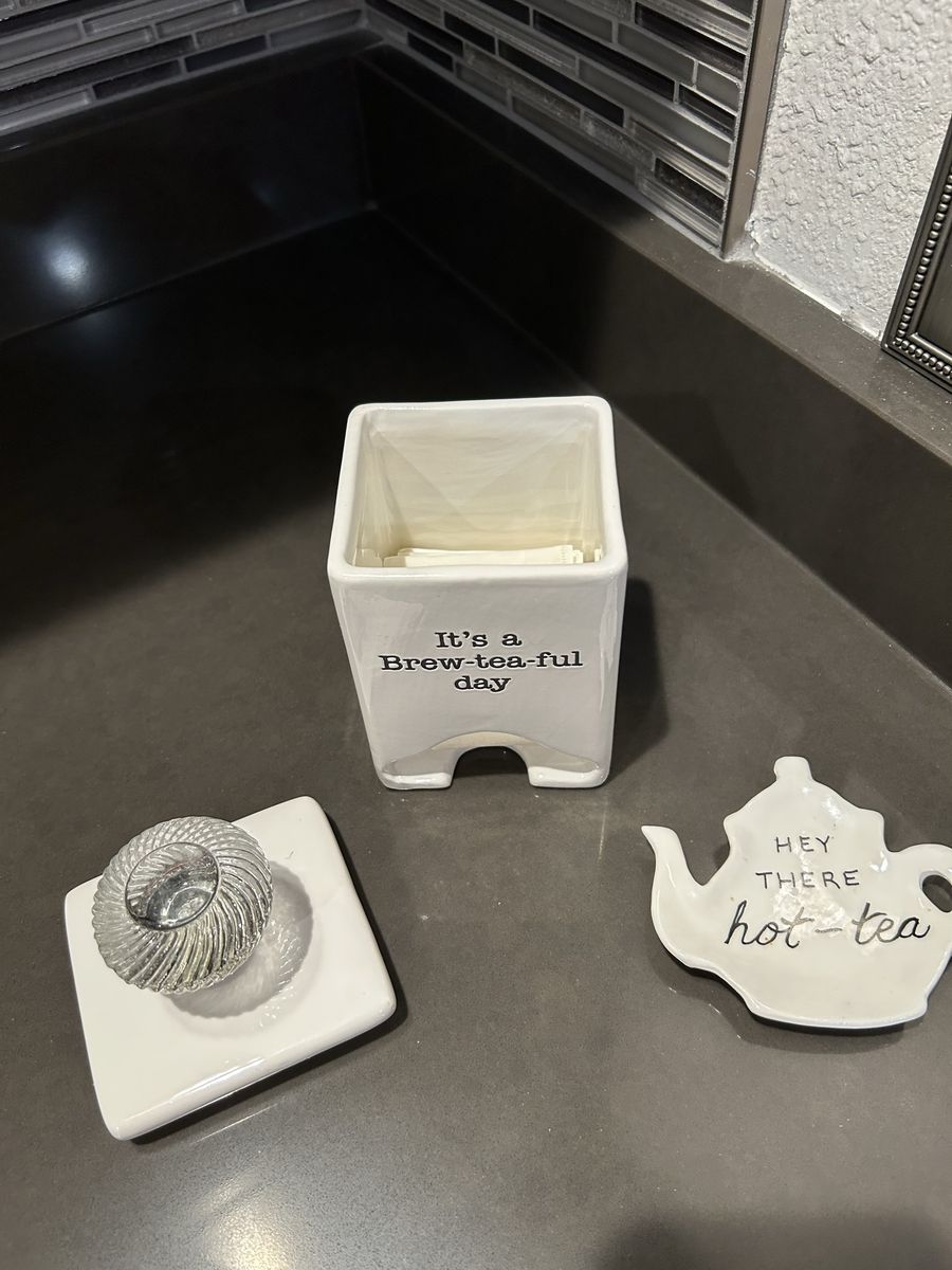 Ceramic Tea Bag Organizer Jar with Lid and Teapot Tea Bag Rest Holder
