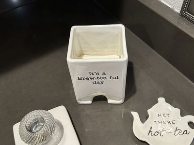 Ceramic Tea Bag Organizer Jar with Lid and Teapot Tea Bag Rest Holder