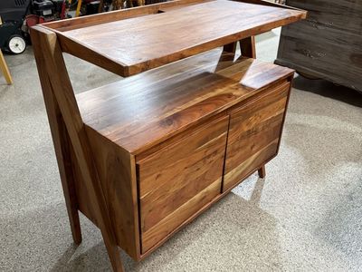 Beautiful Solid Wood Console / Coffee Bar Table