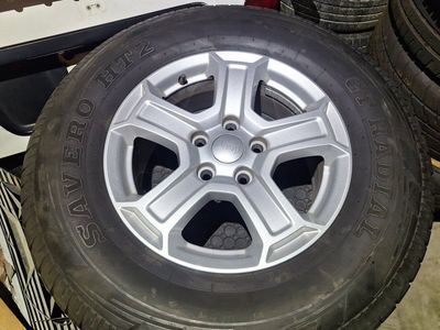 Jeep Wrangler Wheels and Tires