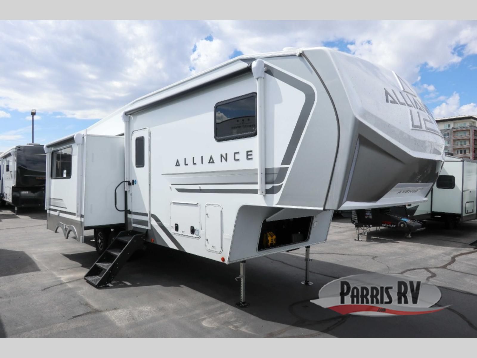 New 2027 Alliance RV Avenue All-Access 30BH