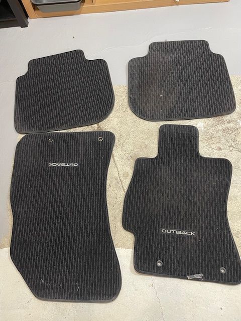 Subaru Floor mats