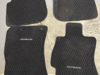 Subaru Floor mats