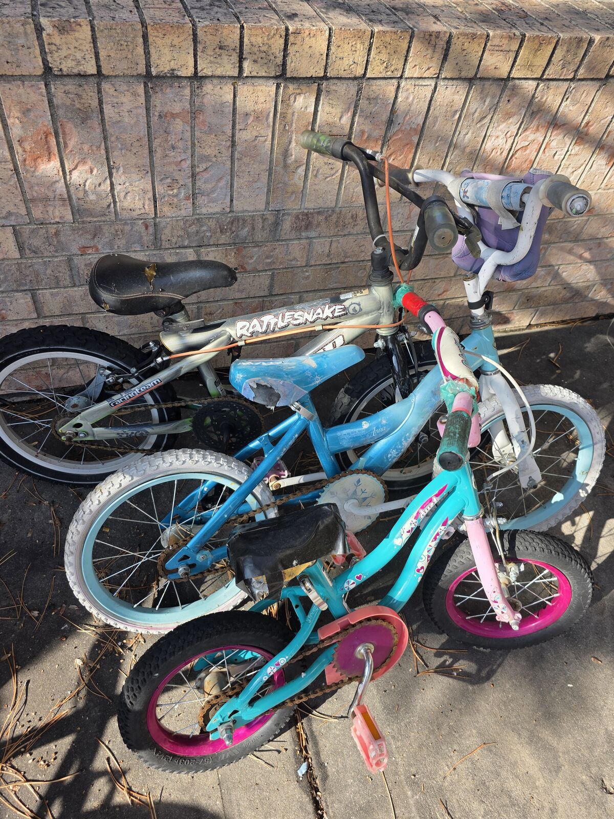 3 kids bike.