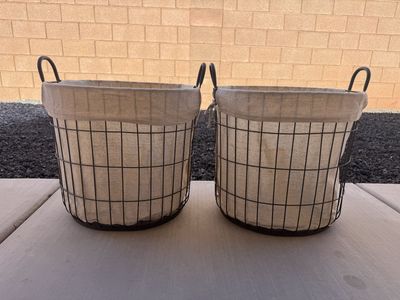 Set of 2 Metal Wire Storage Baskets with Fabric Liners