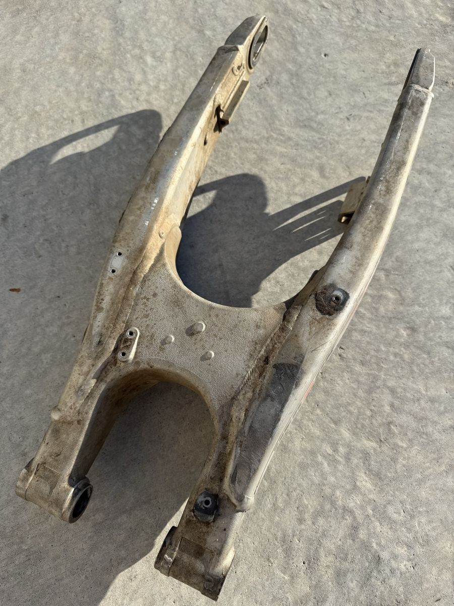 Main image 7