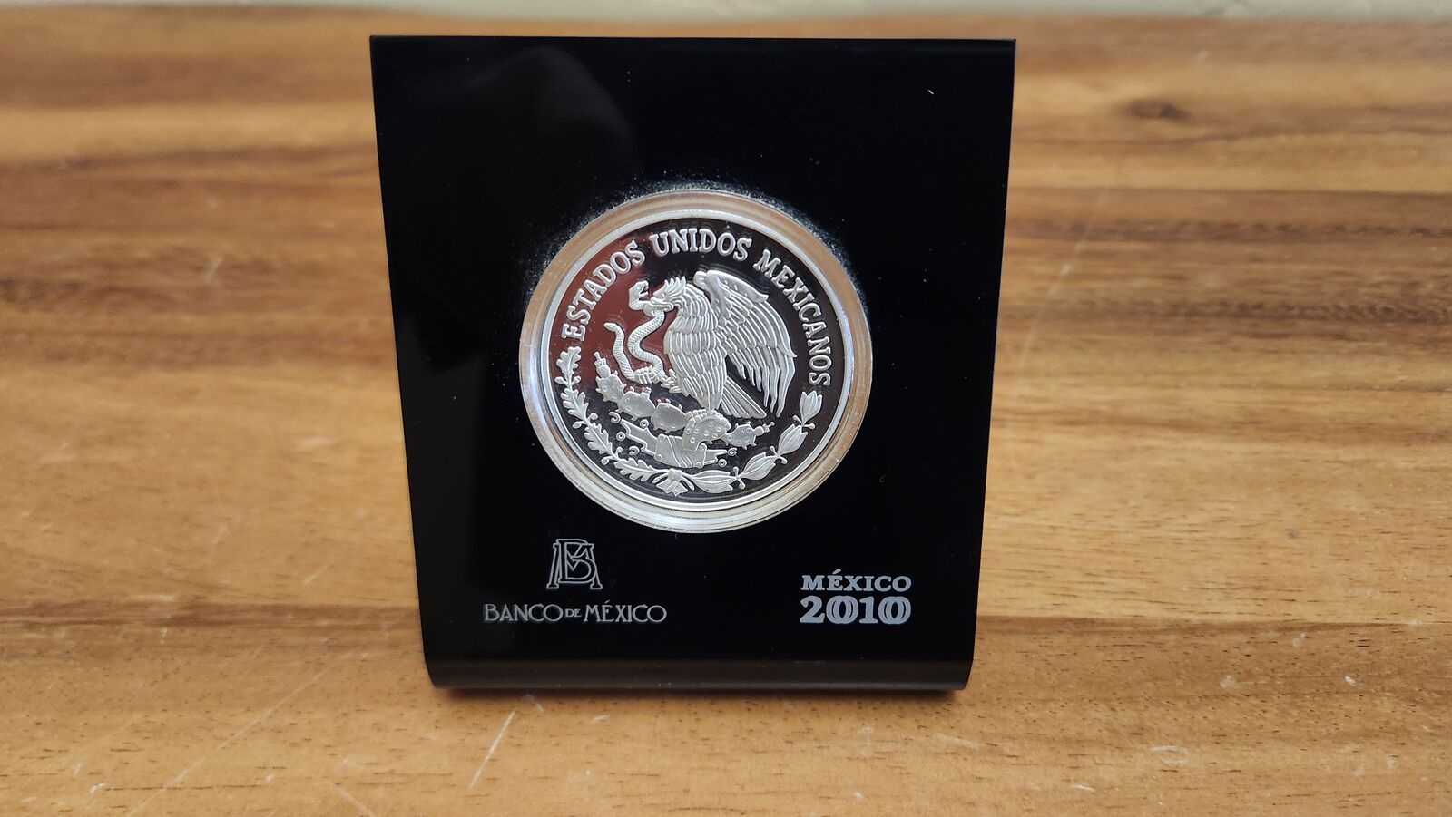 Proof Siver Libertad in Capsule with stand - MX Bicentenial