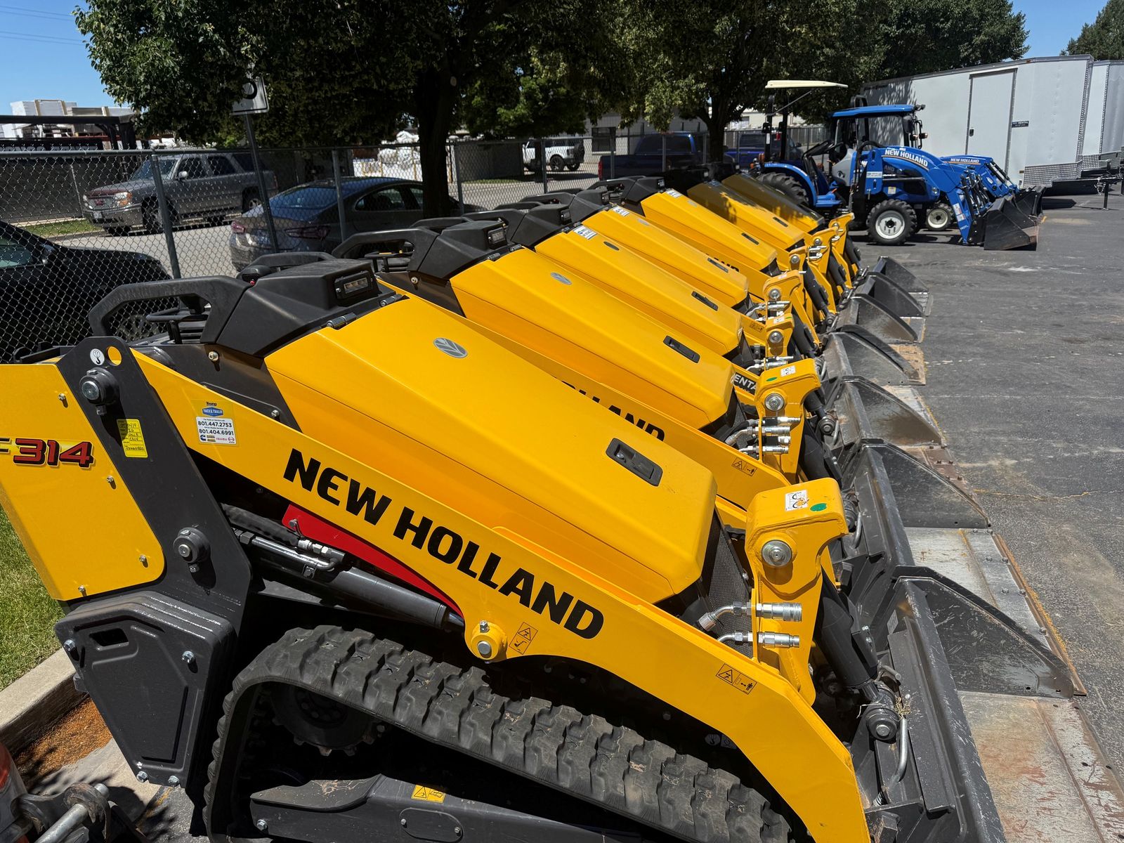 Mini Skid Steer  For Rent $99