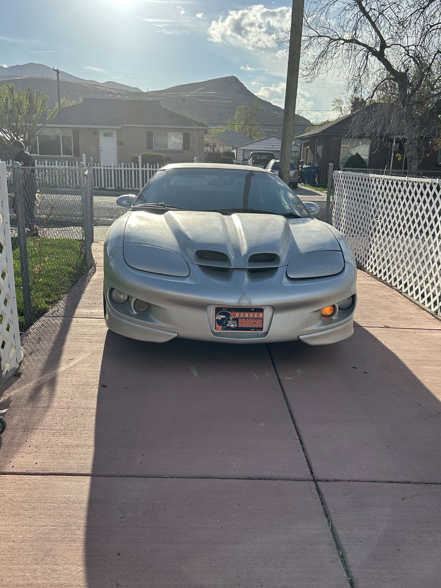 1998 Pontiac Firebird Base