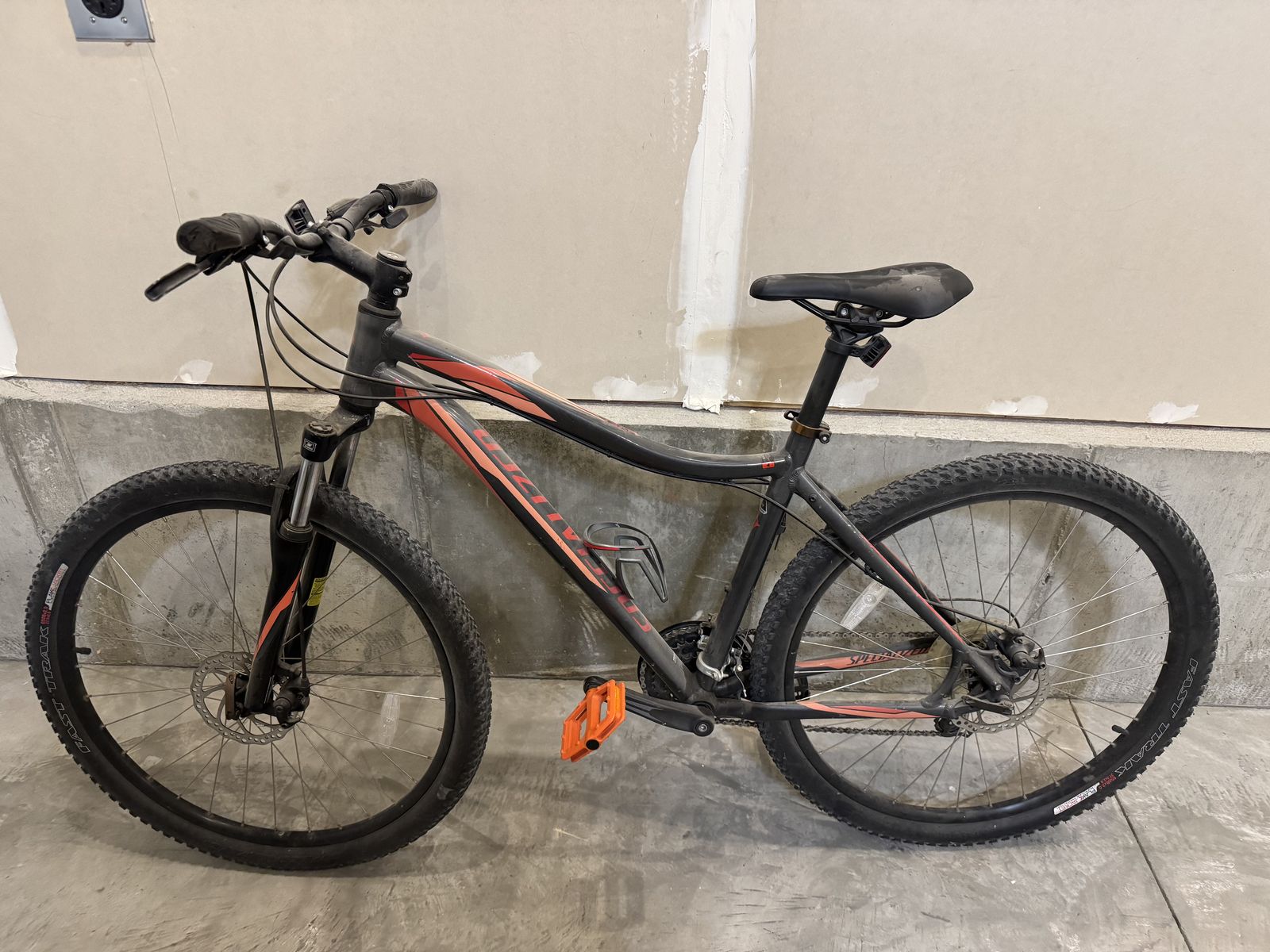 Women's specialized Myka