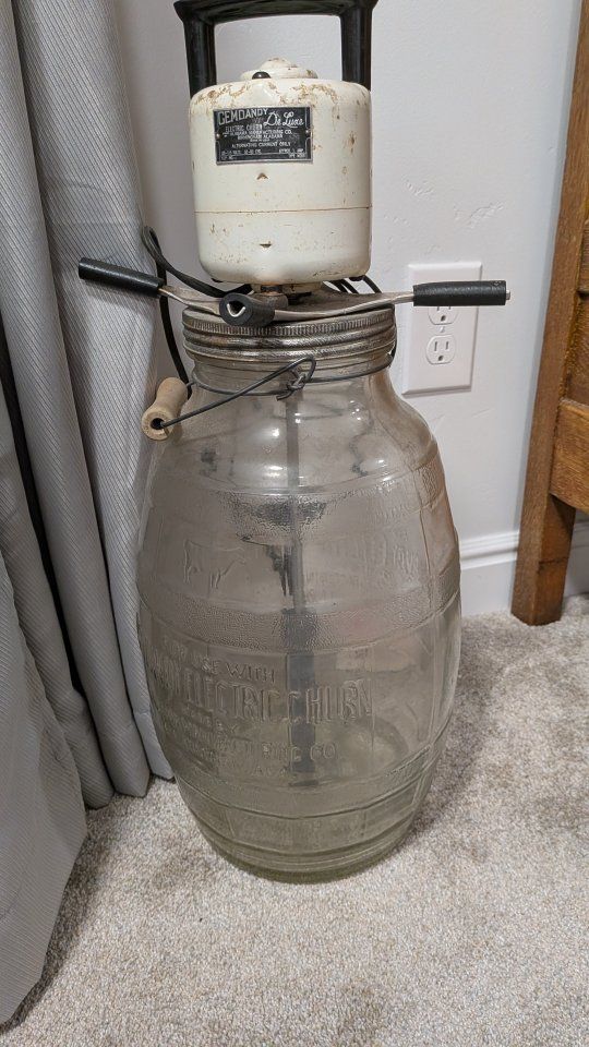 Antique Gemdandy deluxe electric butter churn