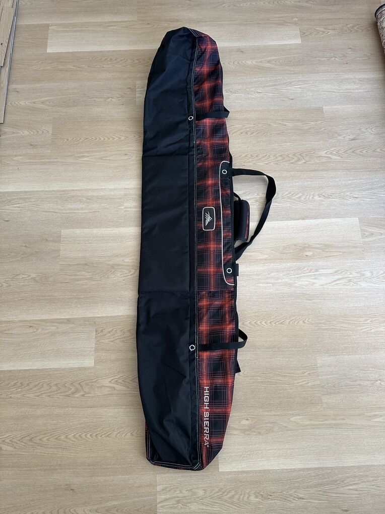 Nice High Sierra Snowboard Bag