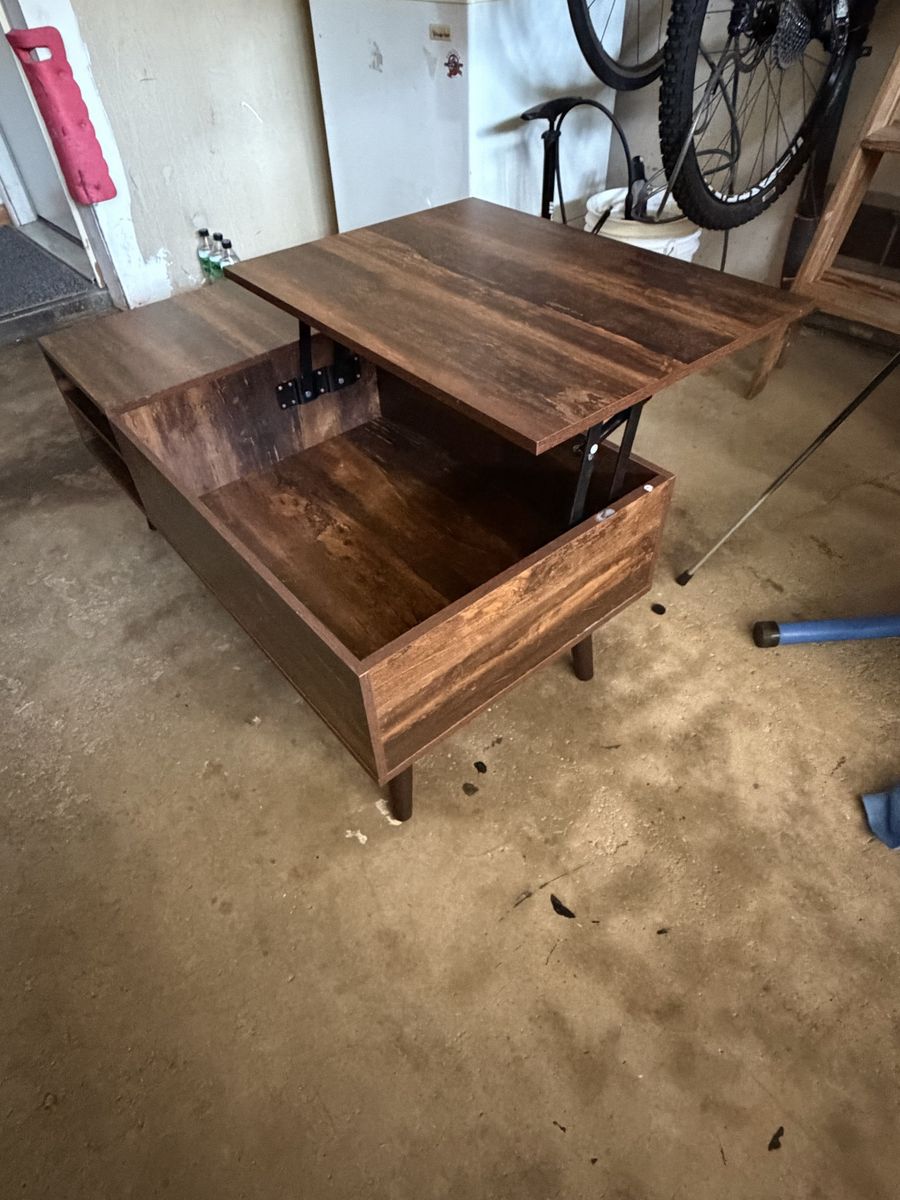 Modern Lift-Top Coffee Table with Hidden Storage & Shelves