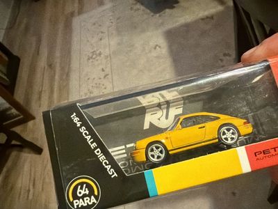 Gunter Werks / RUF 1:64 Scale Diecast Petersen Automotive Museum Collection