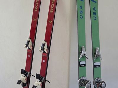 Vintage Ski Lot - Rossignol & Hart Skis (Perfect Cabin Decor / Shot Skis)