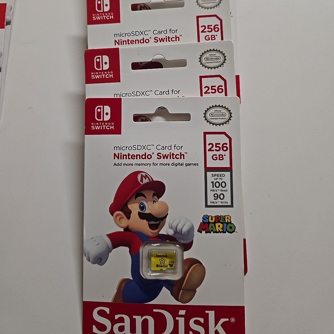 Mario edition MicroSD cards