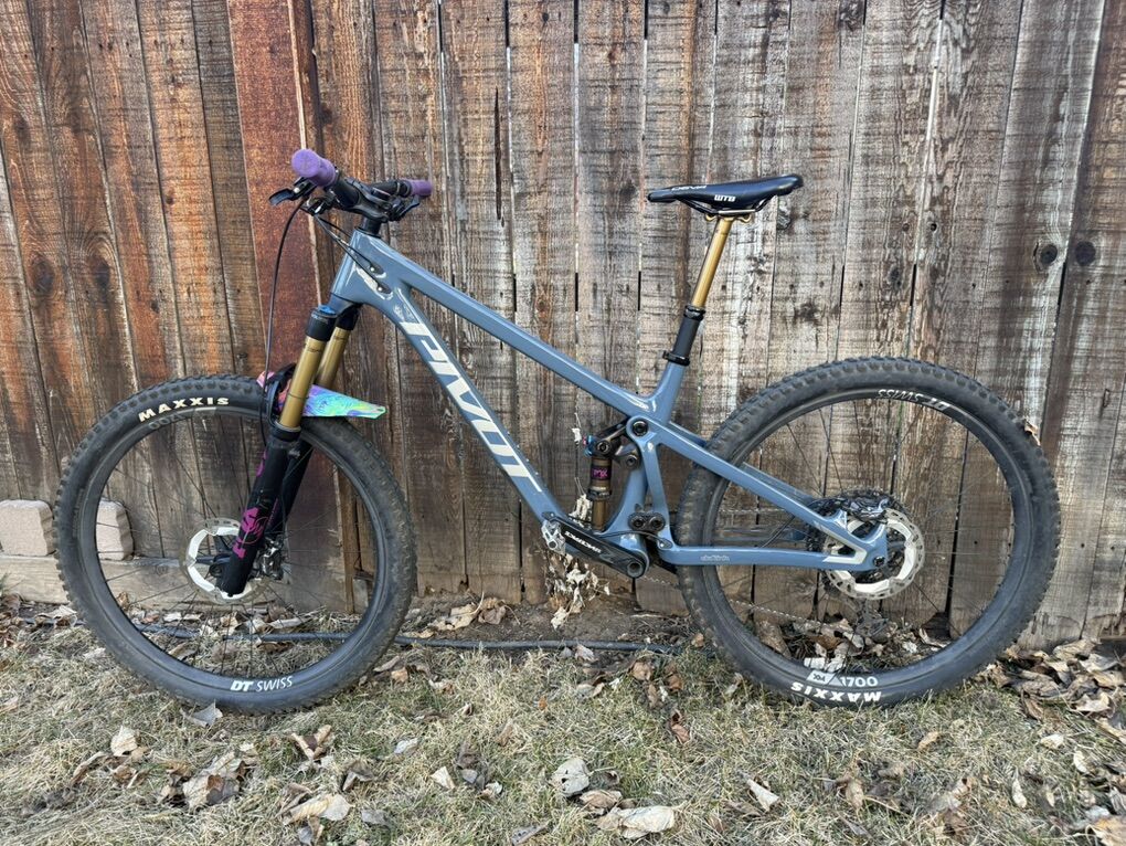Pivot Shadowcat, XTR, Fox, size medium