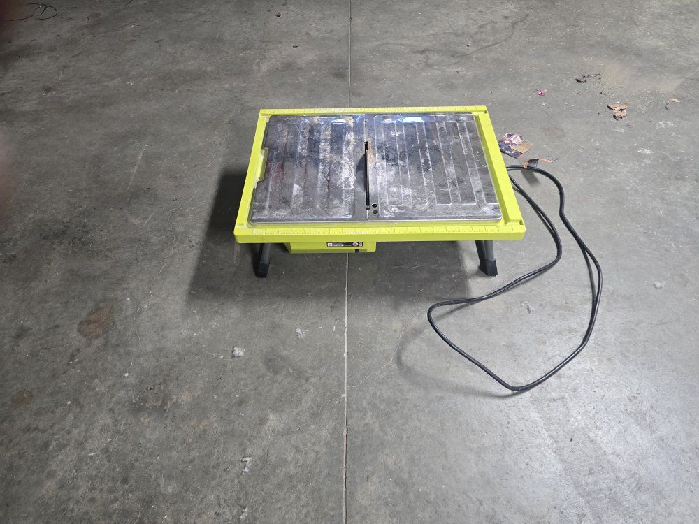 tile saw