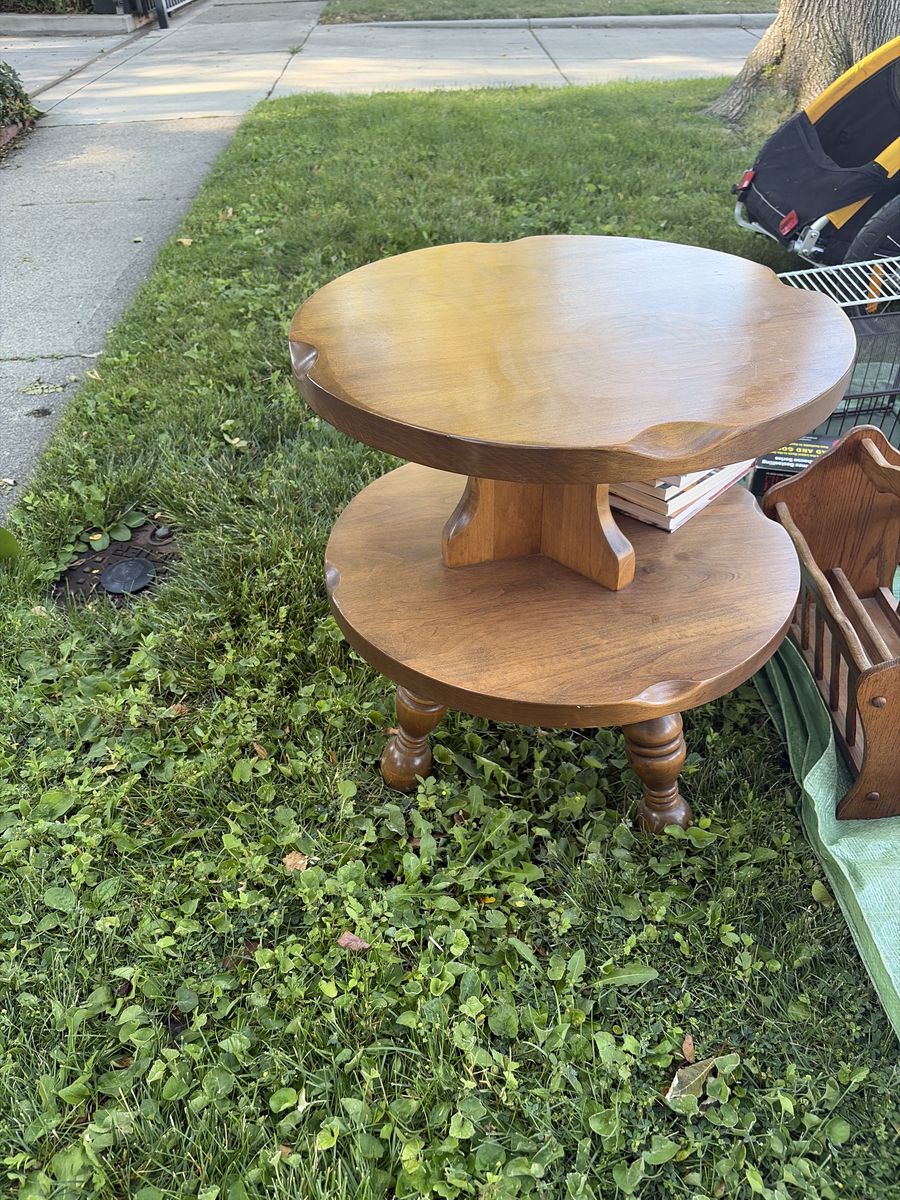 Side/end table