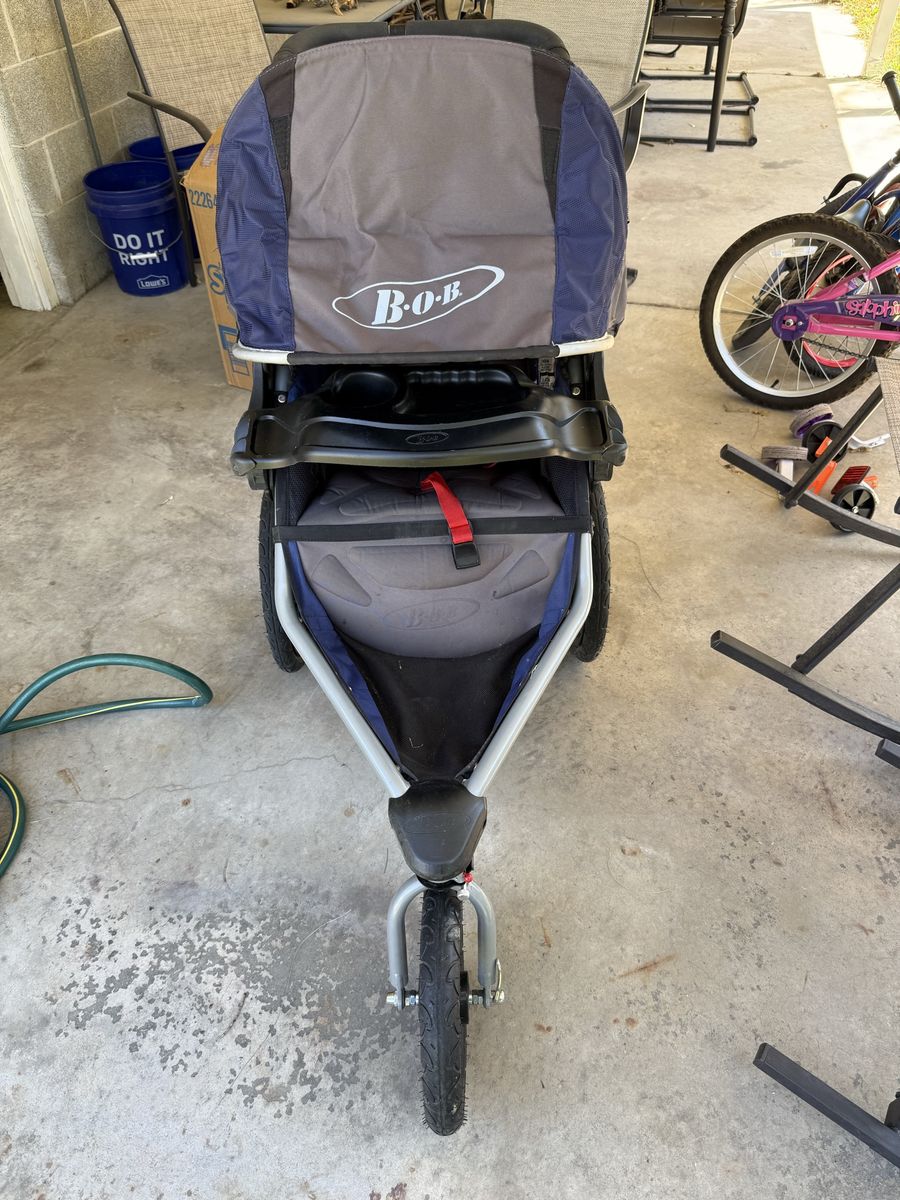 BOB Revolution Jogging Stroller Blue/Grey with Snack Tray and Cup Holders