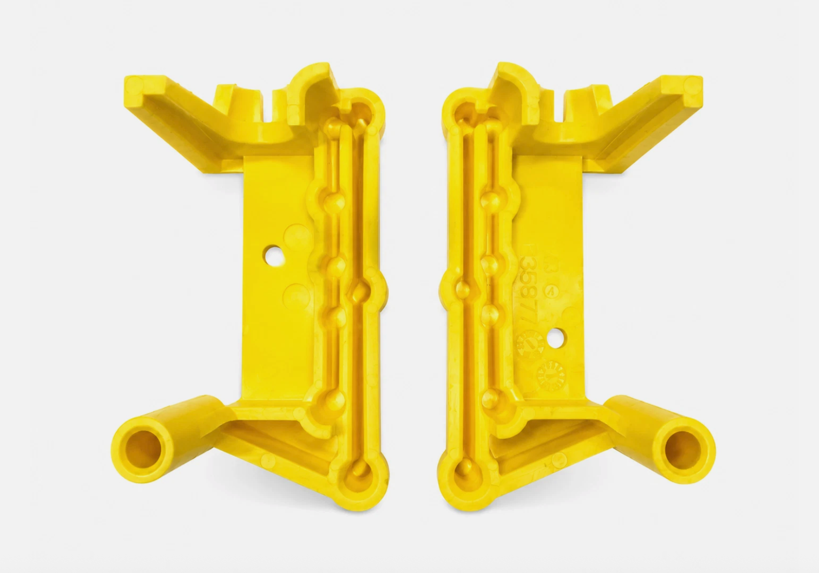 Main image 6