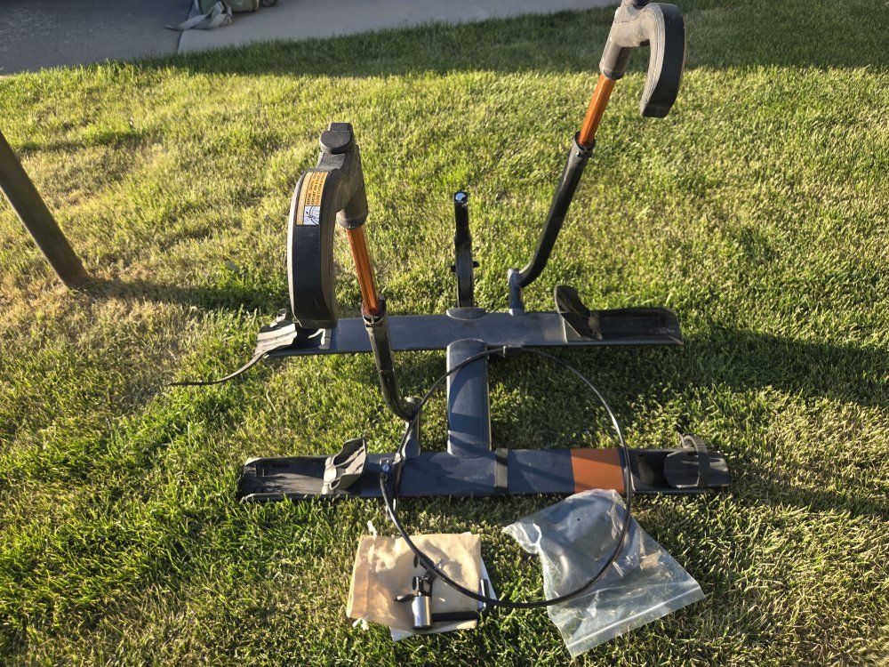 Main image 7