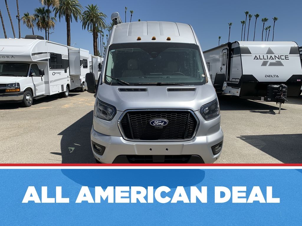 2027 Entegra Coach Expanse 21T