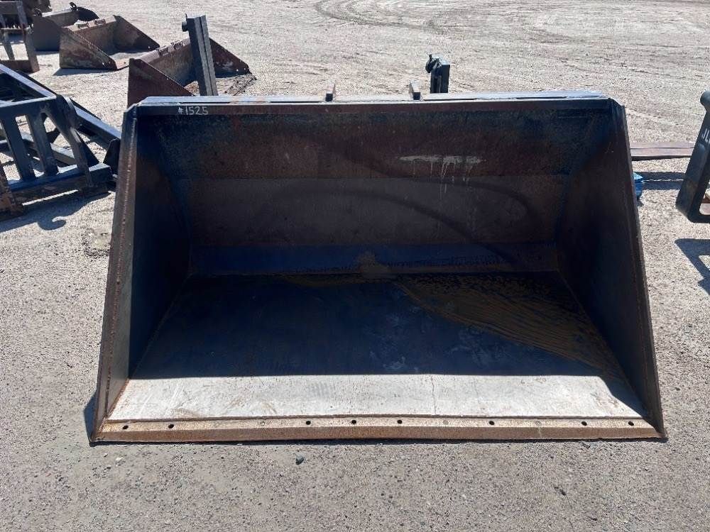 Used Loader Bucket Telehandler SkyTrak, JLG, Genie, Xtreme 72" Wide Quick Attach Quick Tach