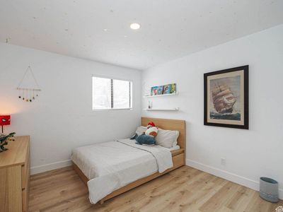 IKEA MALM Queen Bed Frame with 2 Storage Drawers - White Stained Oak Veneer