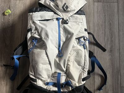 Black Diamond Alias Avalung Pack