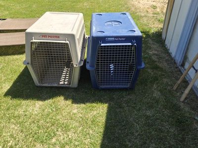 LARGE DOG KENNELS