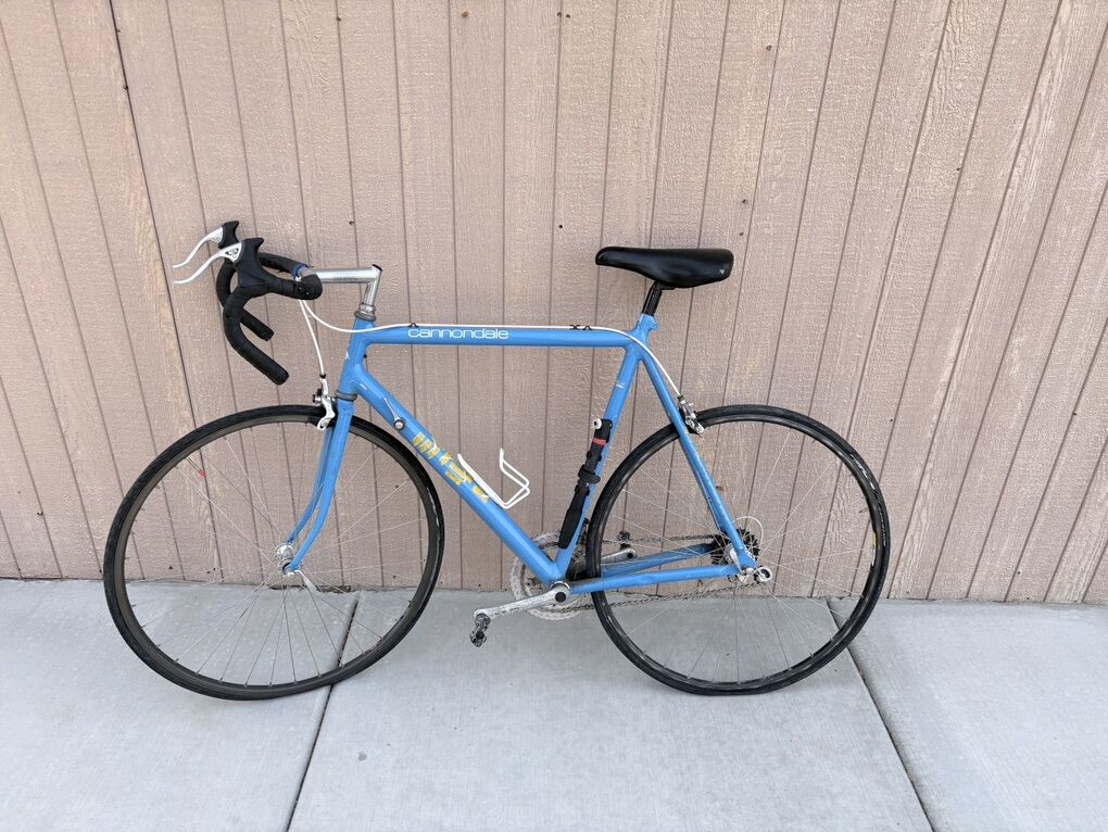 Cannondale R500 road Bike - 1988 (Large)
