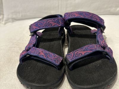 Teva youth, size 4, purple and pink sports sandals in like new condition